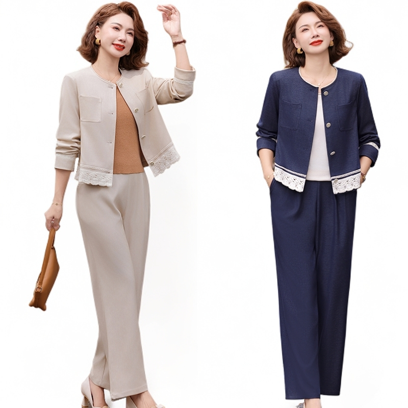 年轻妈妈秋装套装上衣服中老年人女春秋季气质小香风牛仔休闲外套