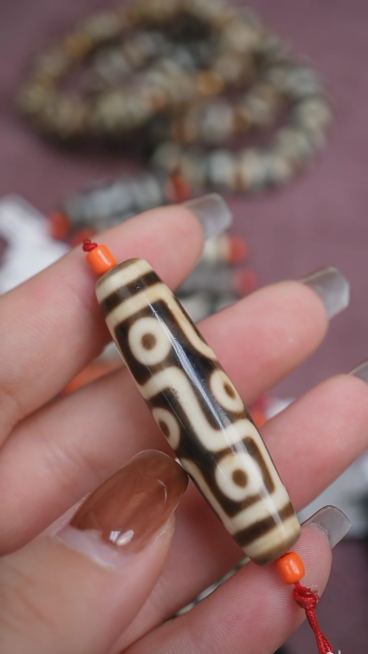 【闪购商品】玛瑙/玉髓颈饰未镶嵌蚀花玛瑙珠定制编绳