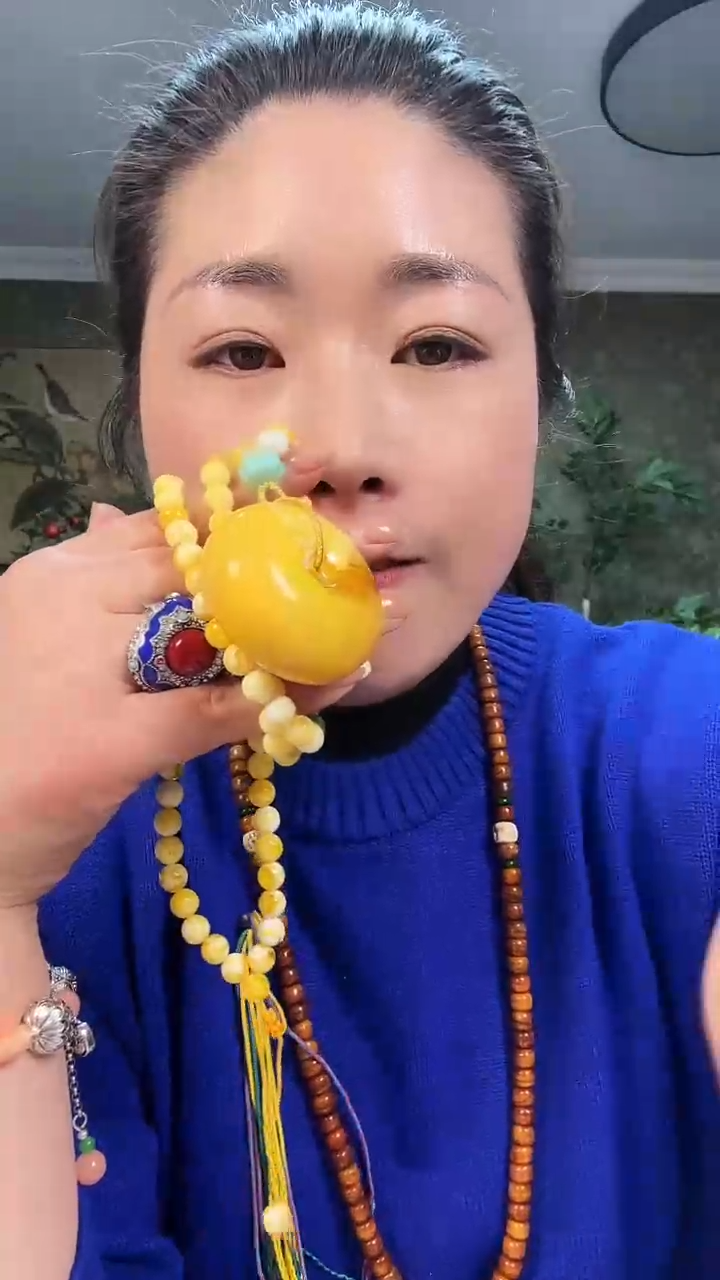 【闪购商品】树脂制品0000000T372