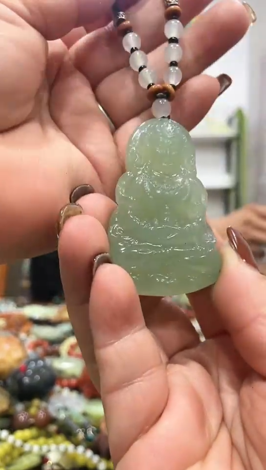 未镶嵌岫玉挂件 