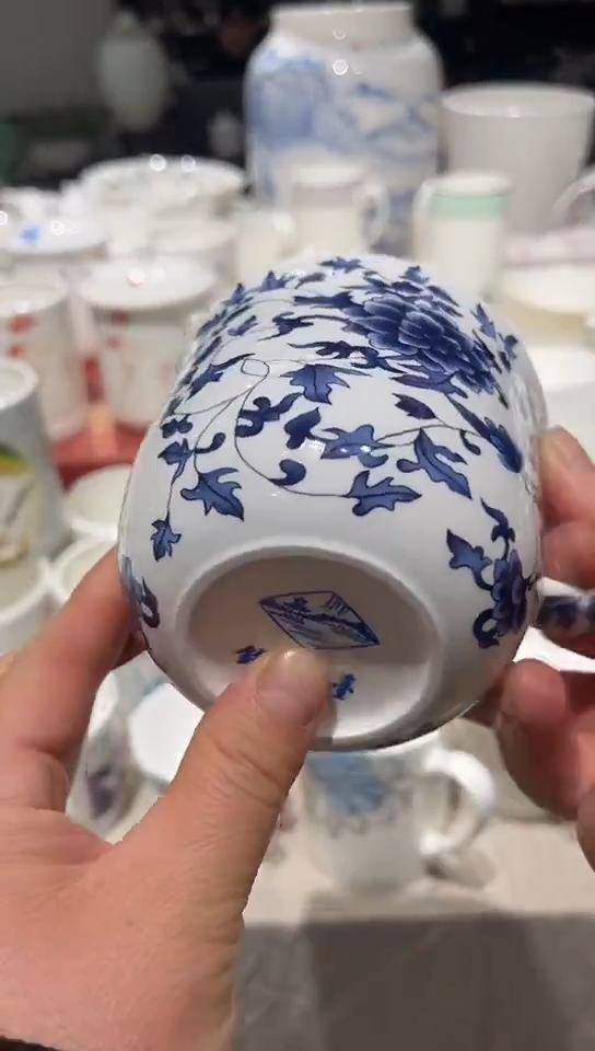 骨瓷隆达骨瓷杯子1个