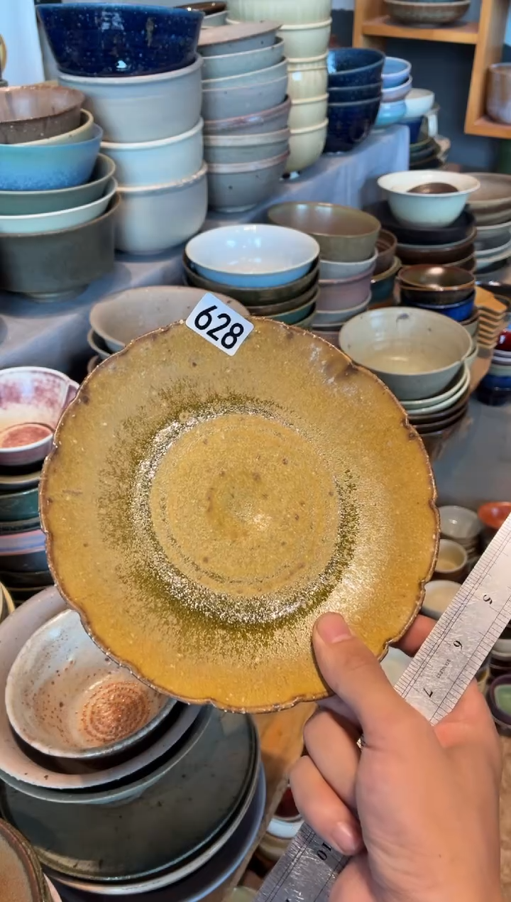 瓷628，陶泥黄手工碟