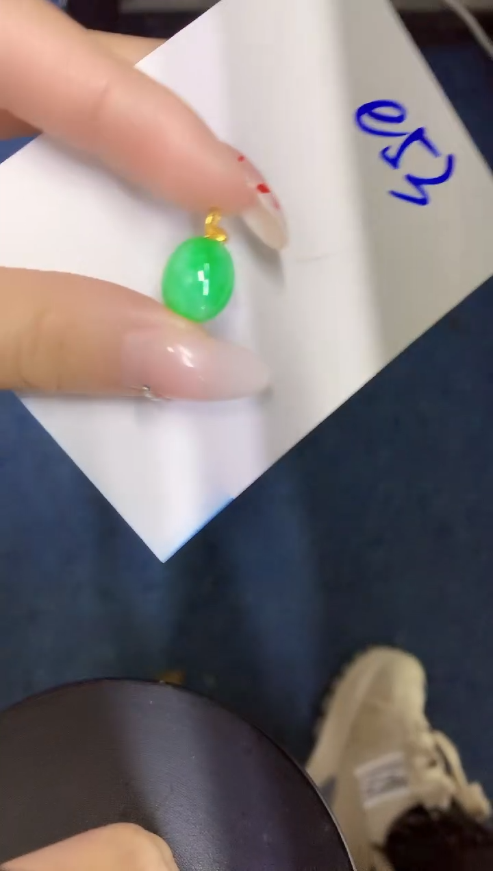 【闪购商品】翡翠颈饰18K金镶嵌0000000000