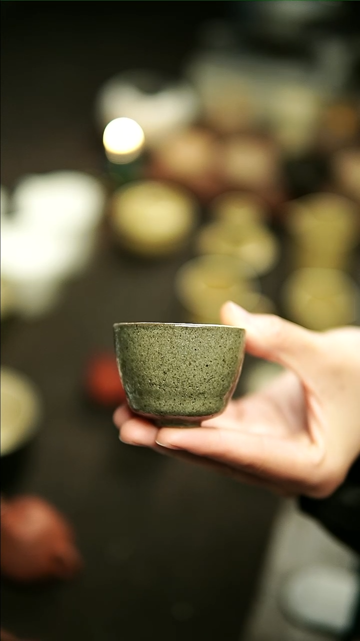 【闪购商品】云龙绿釉小品杯一