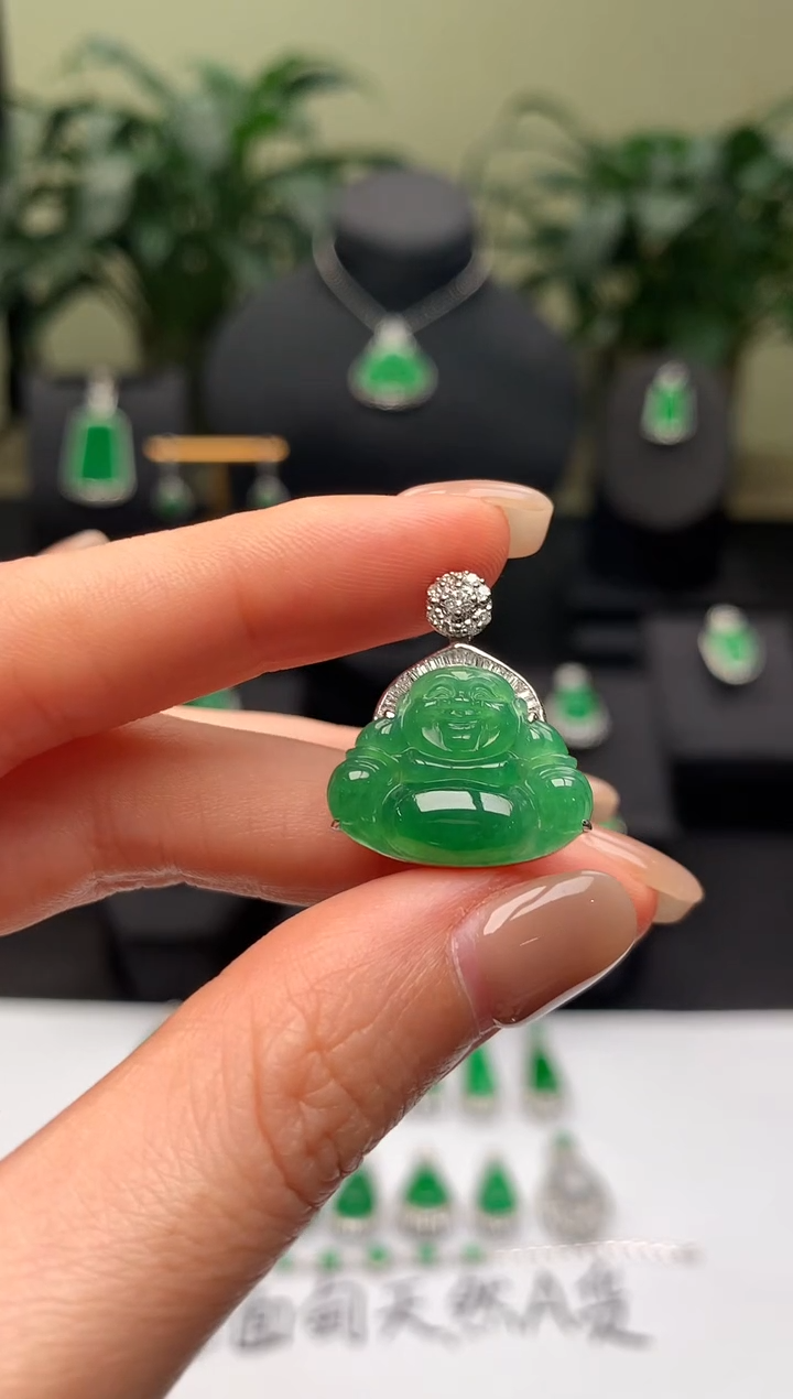 【闪购商品】翡翠颈饰18K金镶嵌佛公