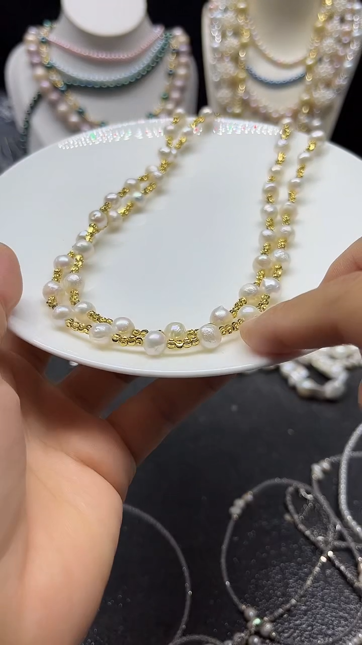颈饰未镶嵌淡水珍珠多人
