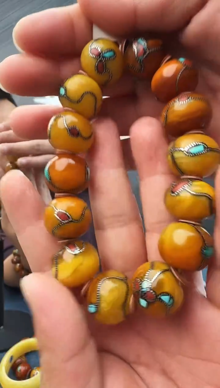 蜜蜡未镶嵌珠宝奇石假一罚十 59，19多样性发其一