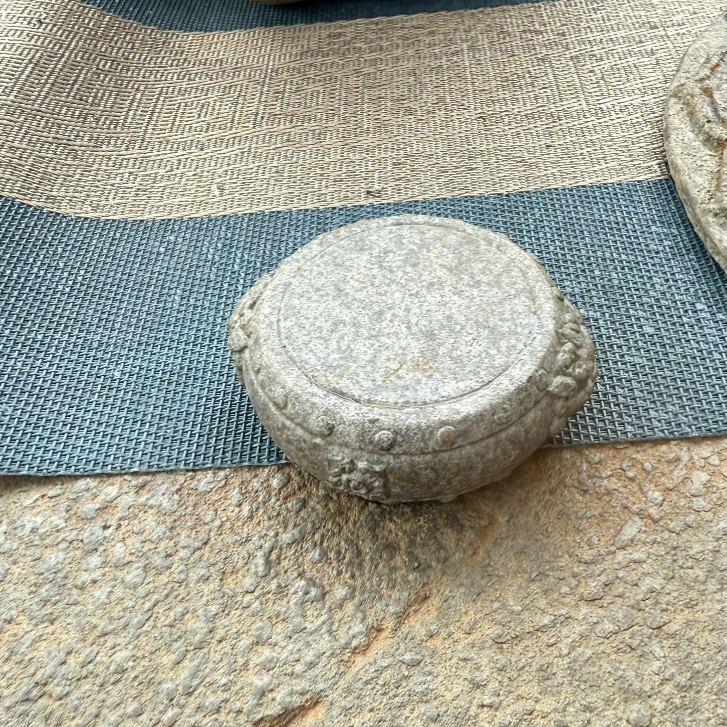 石锦坊小号石狮底茶托杯托杯垫仿石墩 户外庭院摆件