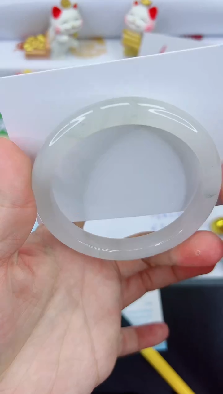 【闪购商品】石英质玉手镯未镶嵌3618-62.5