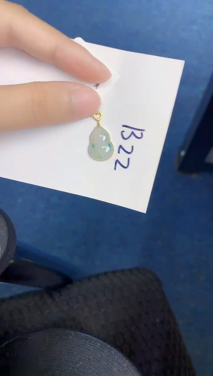 【闪购商品】翡翠颈饰18K金镶嵌000000000