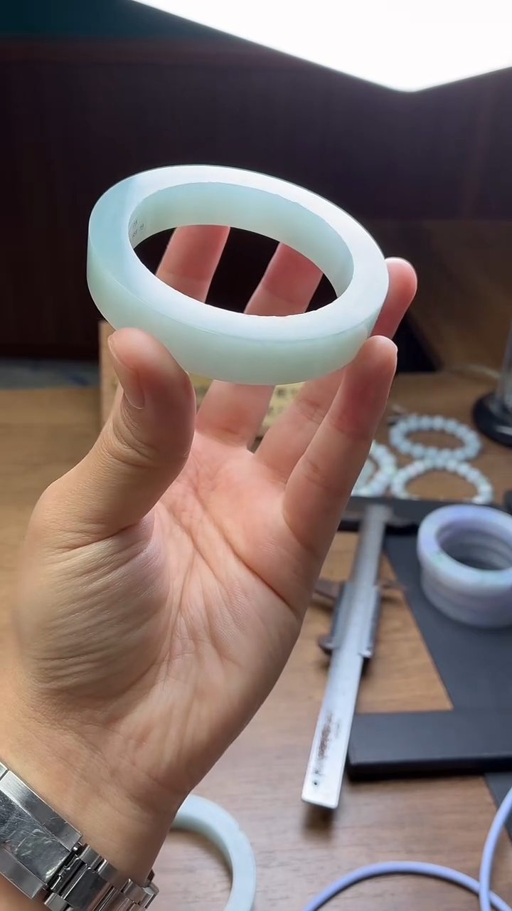 未镶嵌手镯定制翡翠奥****麻定制