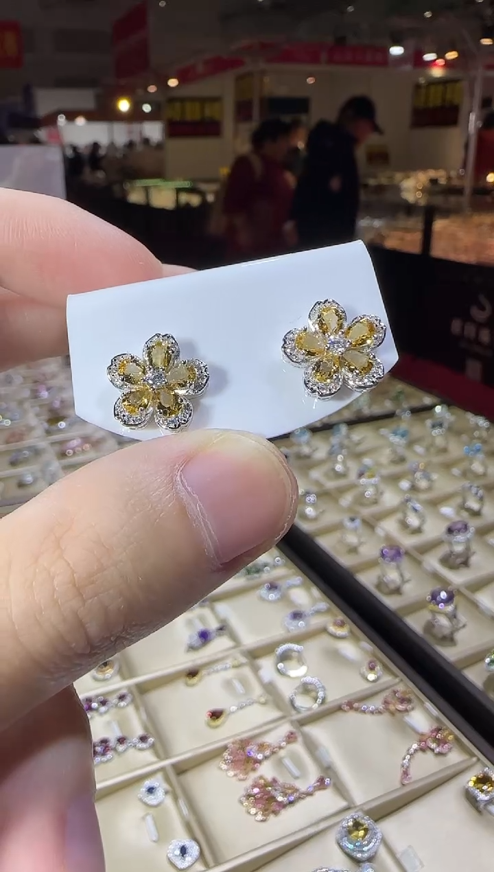 银S925镶嵌耳饰黄晶13mm耳钉