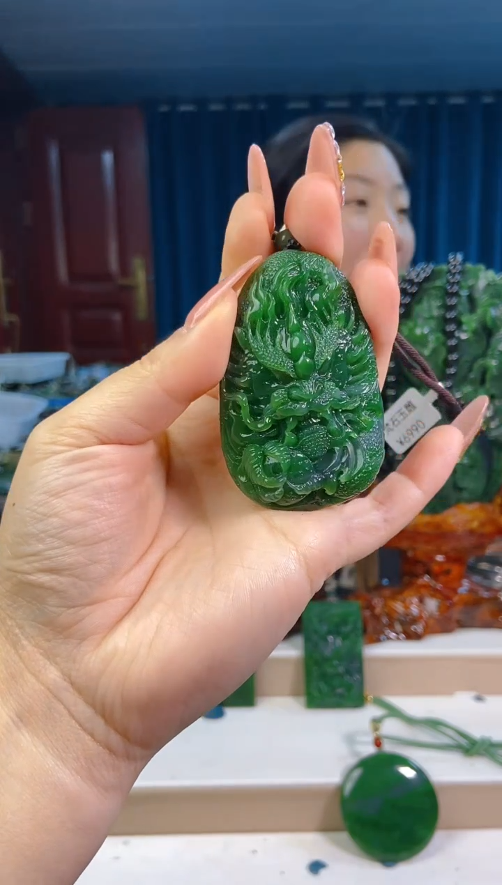 【闪购商品】和田玉挂件未镶嵌1