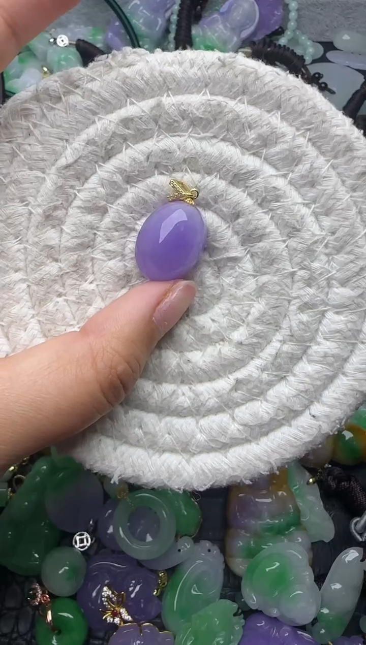 颈饰未镶嵌翡翠缅甸翡翠吊坠