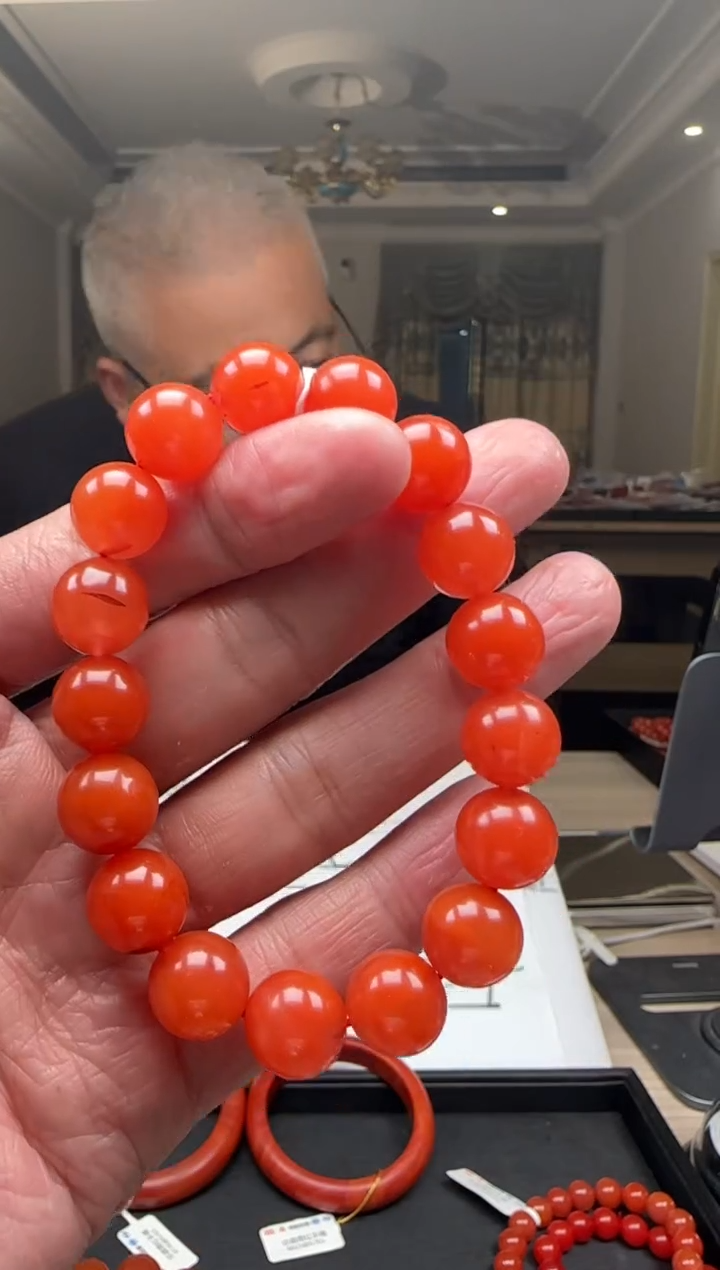 【闪购商品】南红玛瑙12mm保山手串圆珠未镶嵌多样性发一件