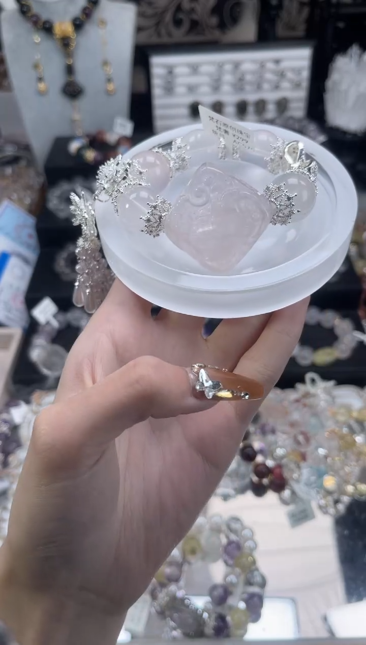 【闪购商品】水晶手链未镶嵌天然水晶 多样性发货