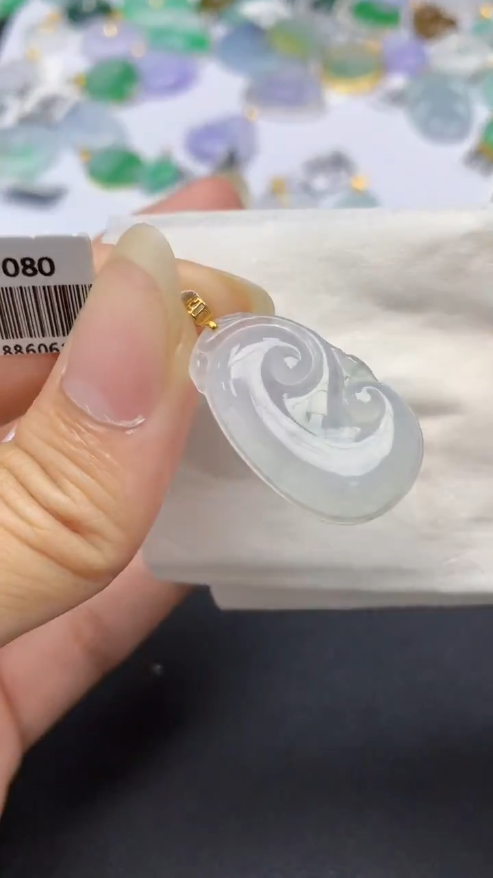 颈饰18K金镶嵌翡翠天然缅甸a货翡翠百元以上9元证书费自理