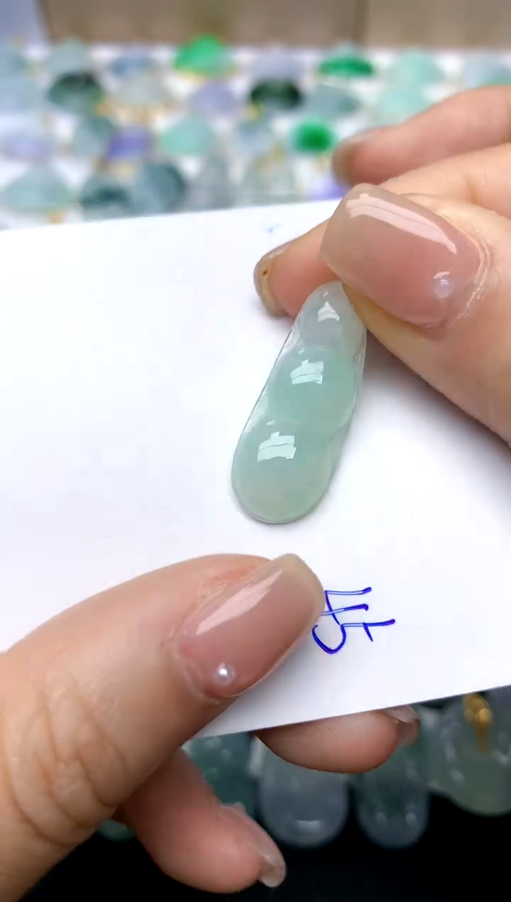 【闪购商品】翡翠颈饰18K金镶嵌45天然A货翡翠