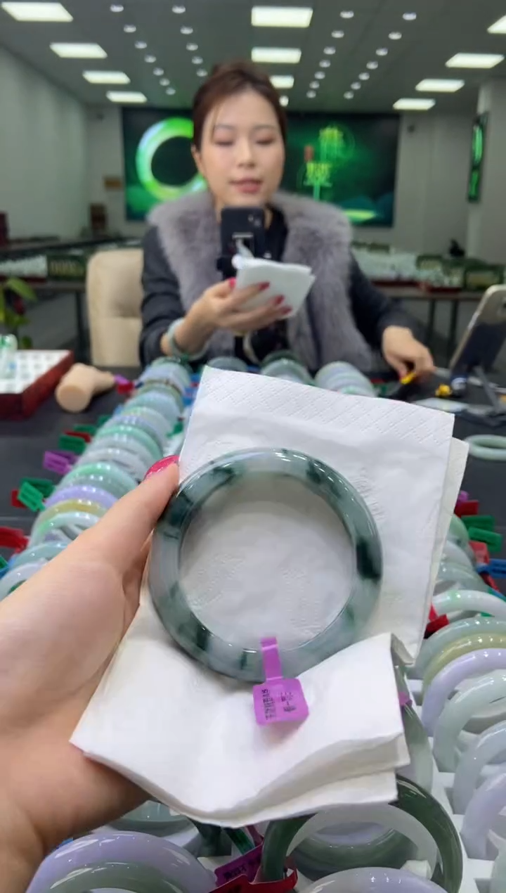 未镶嵌手镯翡翠0058635