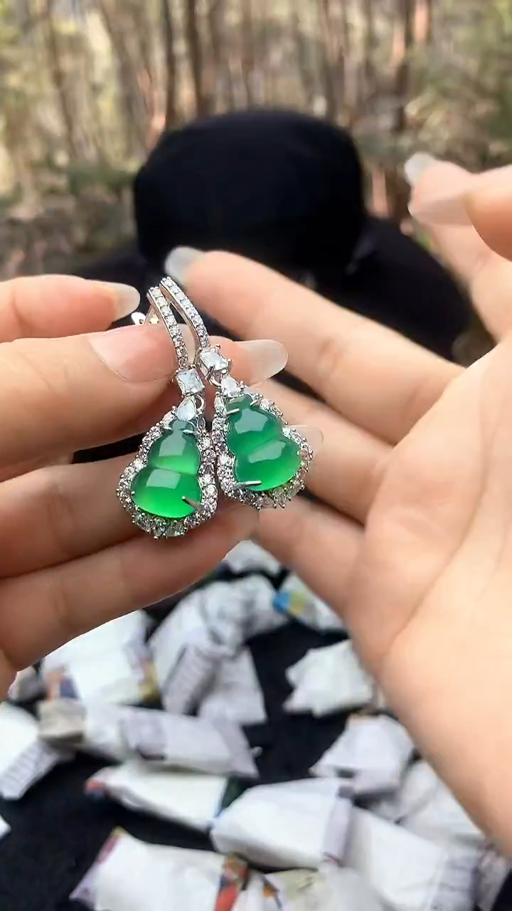 满色吊坠    所见即所得