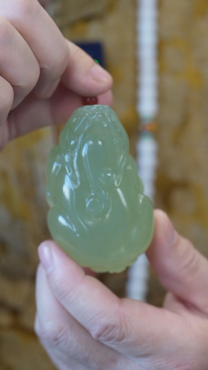 【闪购商品】岫玉手把未镶嵌貔貅约8.2*5*3.7重约207克