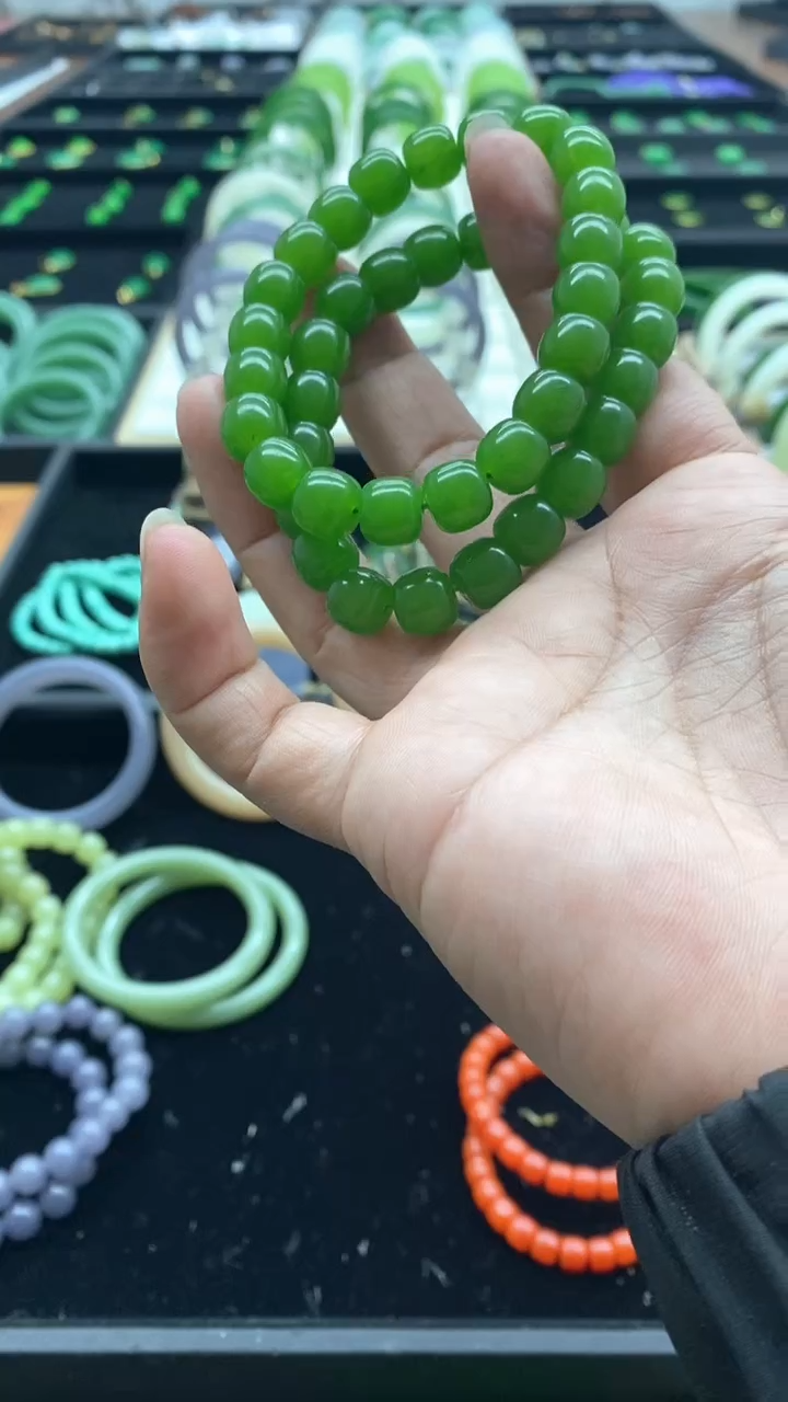 【闪购商品】和田玉未镶嵌吊坠(赠链)老型珠