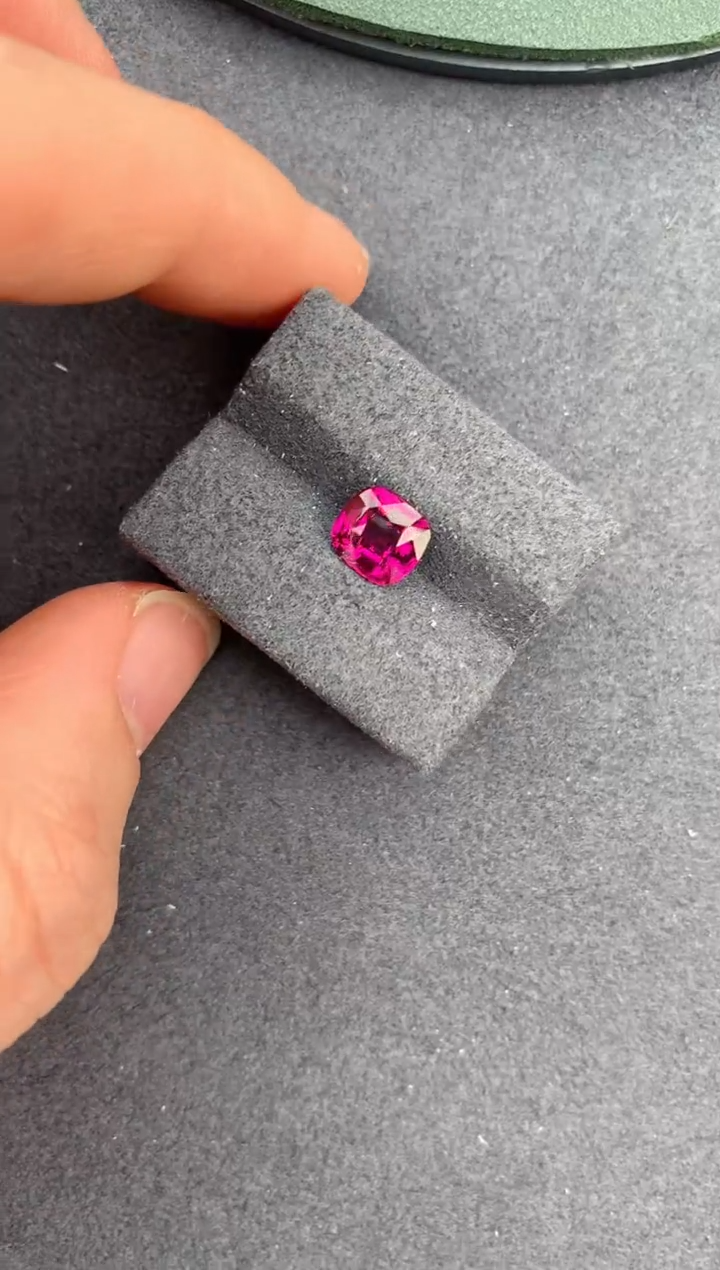【闪购商品】红宝石裸石未镶嵌1.5ct红宝石