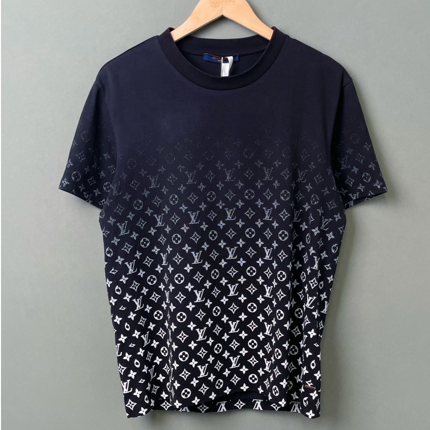 95新 LouisVuitton/路易威登 T恤，L码/7116