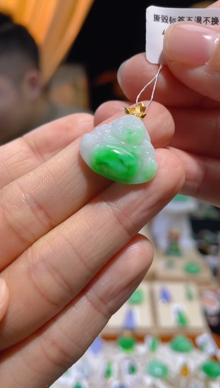 【闪购商品】翡翠颈饰18K金镶嵌假一赔三