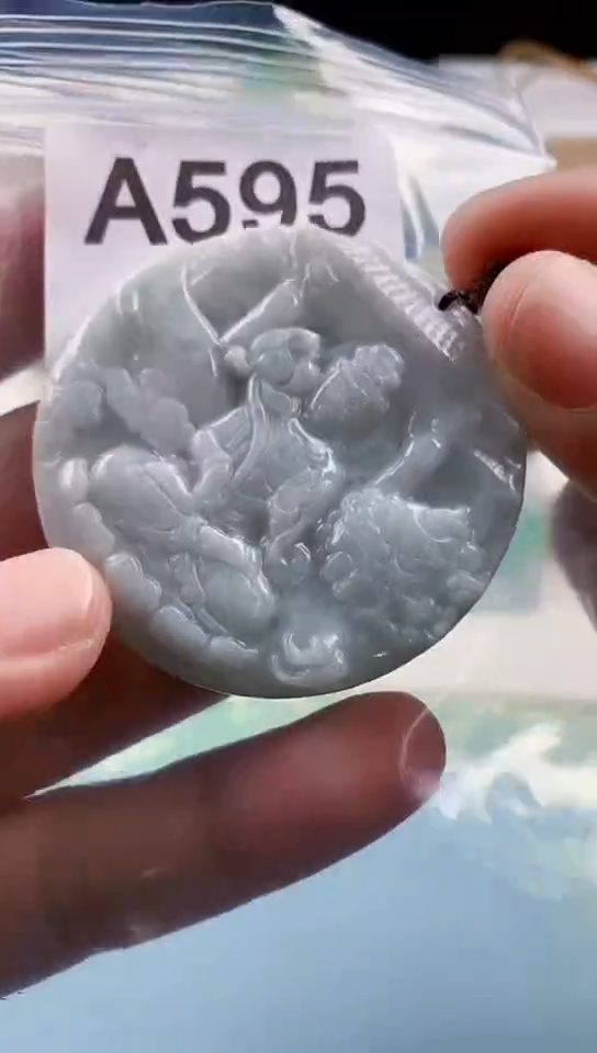 【闪购商品】翡翠挂件未镶嵌天然翡翠吊坠挂件