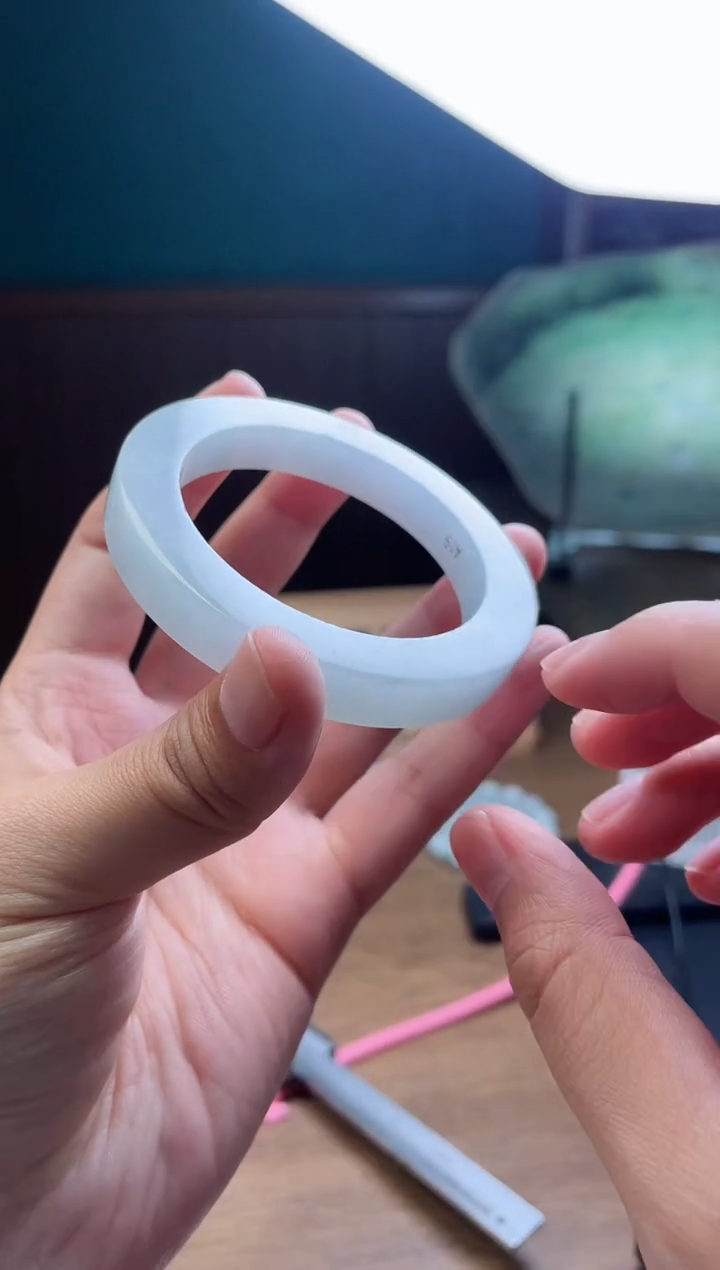 【闪购商品】定制翡翠手镯未镶嵌定制