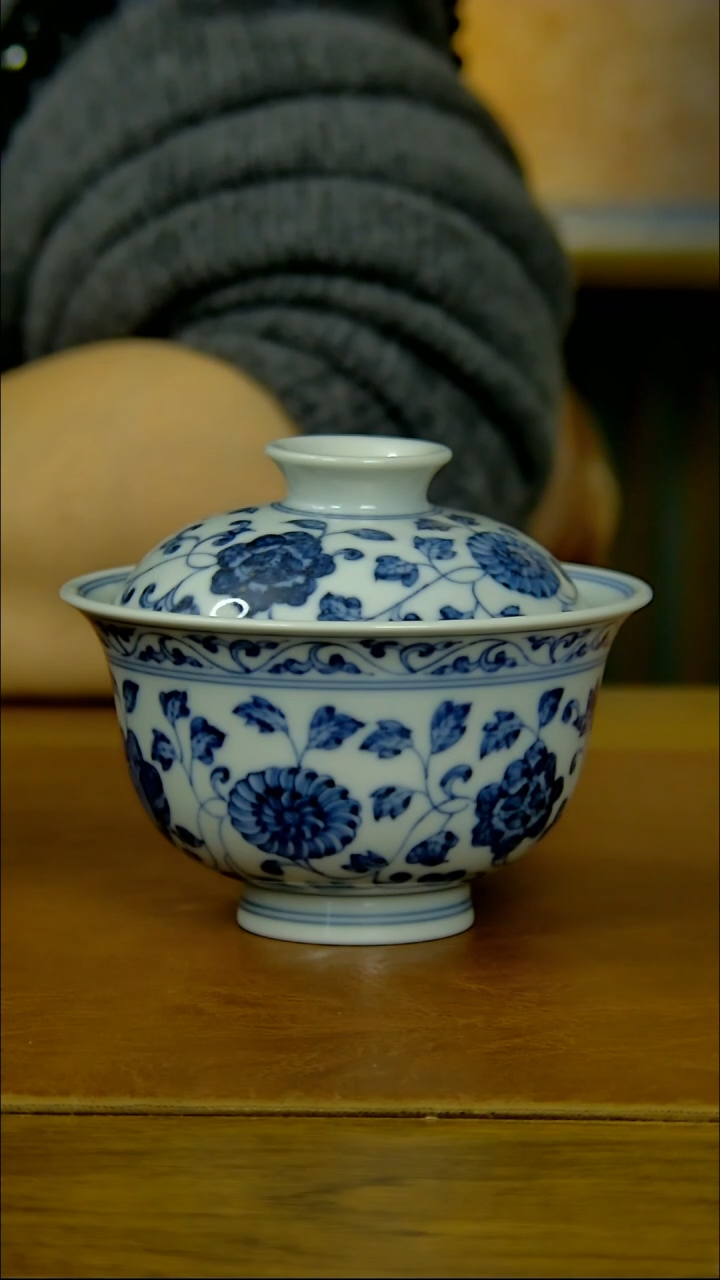 【闪购商品】十二花卉两才盖碗（柴窑）