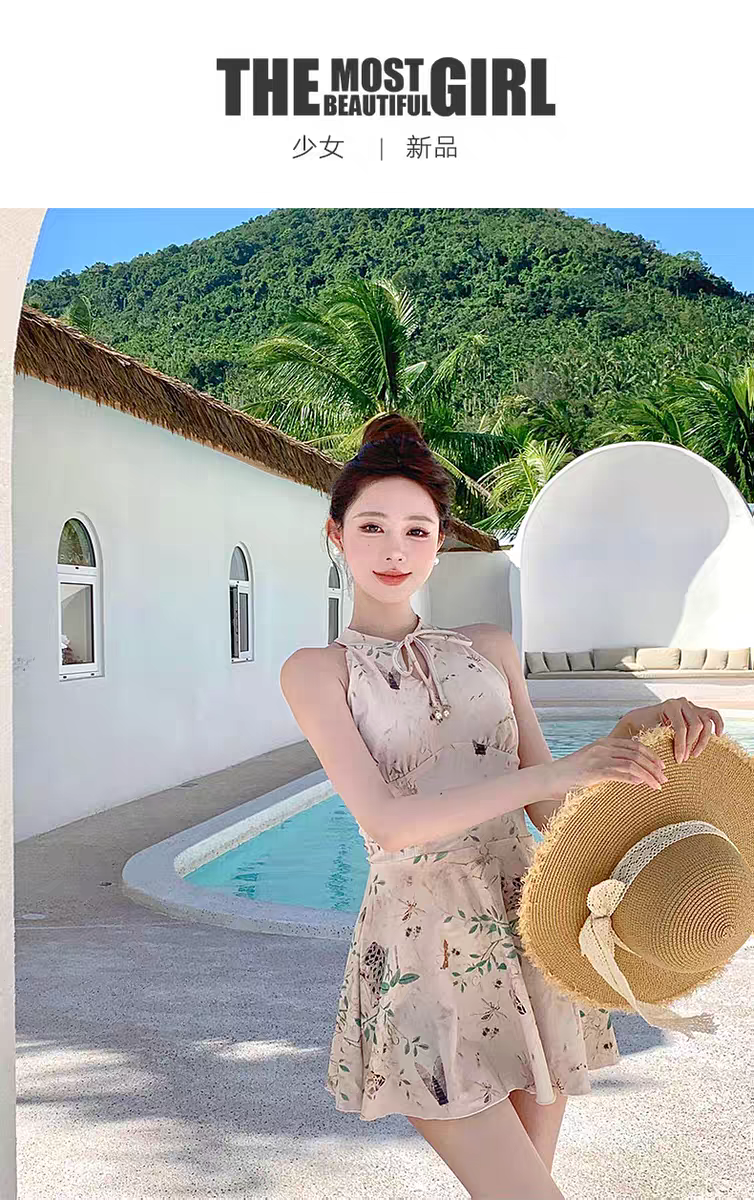 新中式国风旗袍复古挂脖高级感收腰a字温泉三亚旅游泳衣