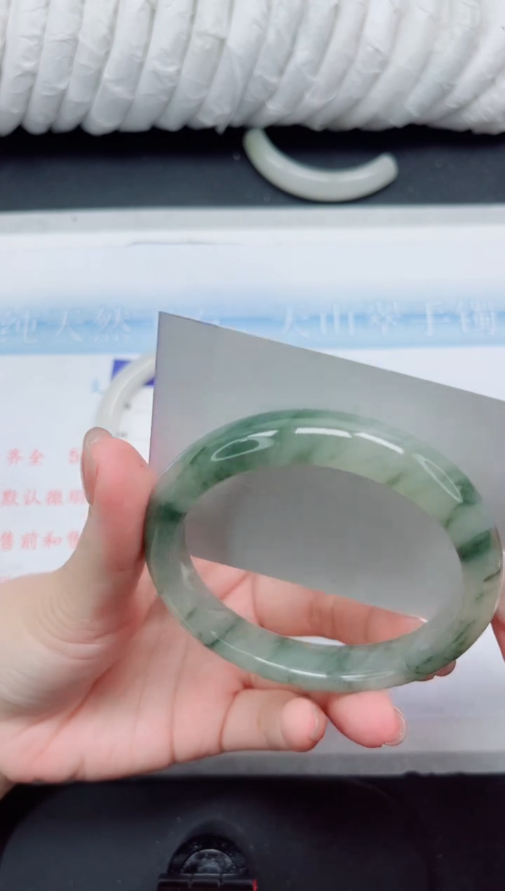 【闪购商品】石英质玉手镯未镶嵌336-60