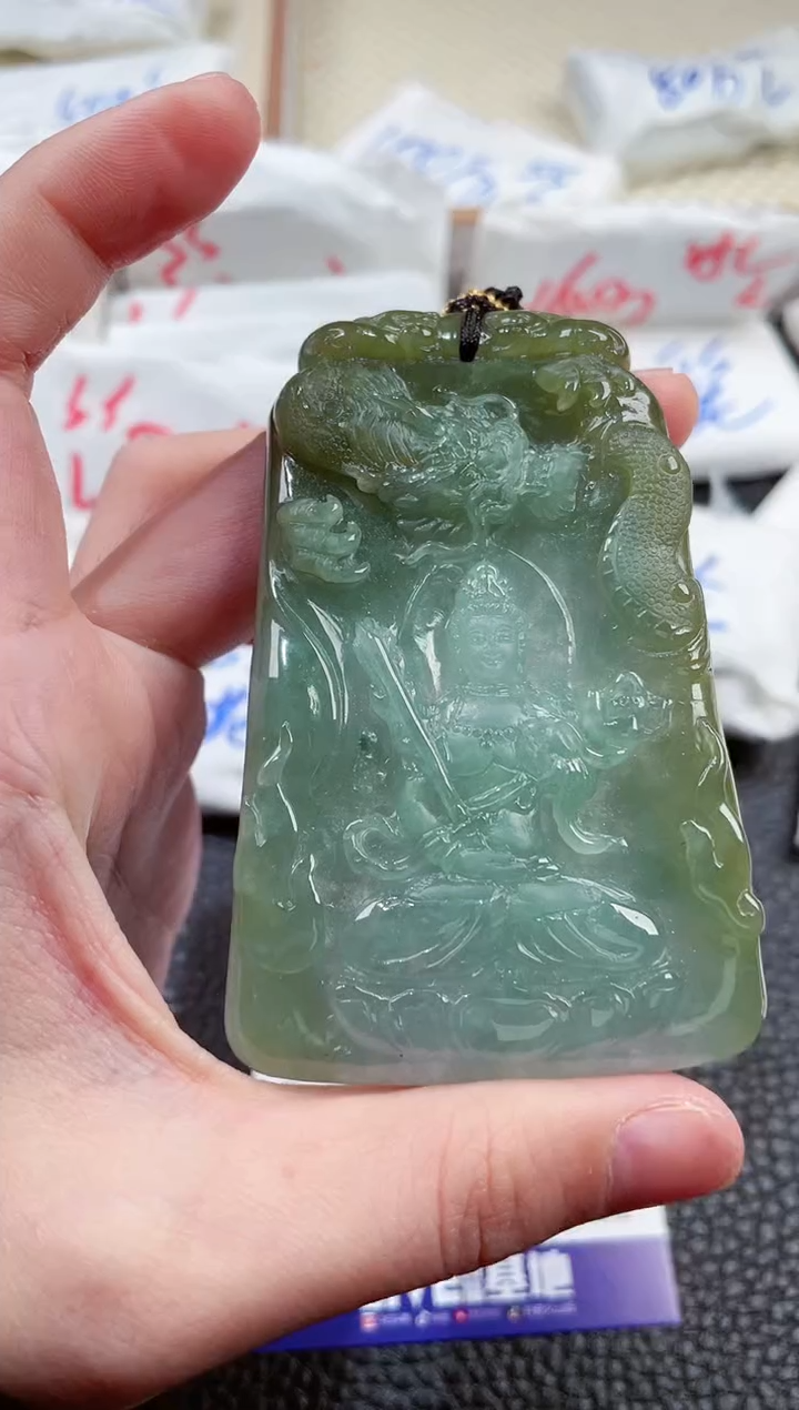 【闪购商品】翡翠颈饰未镶嵌00002307御龙虚空