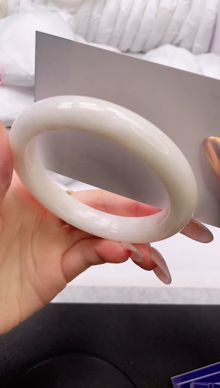 【闪购商品】和田玉手镯未镶嵌13K197-63