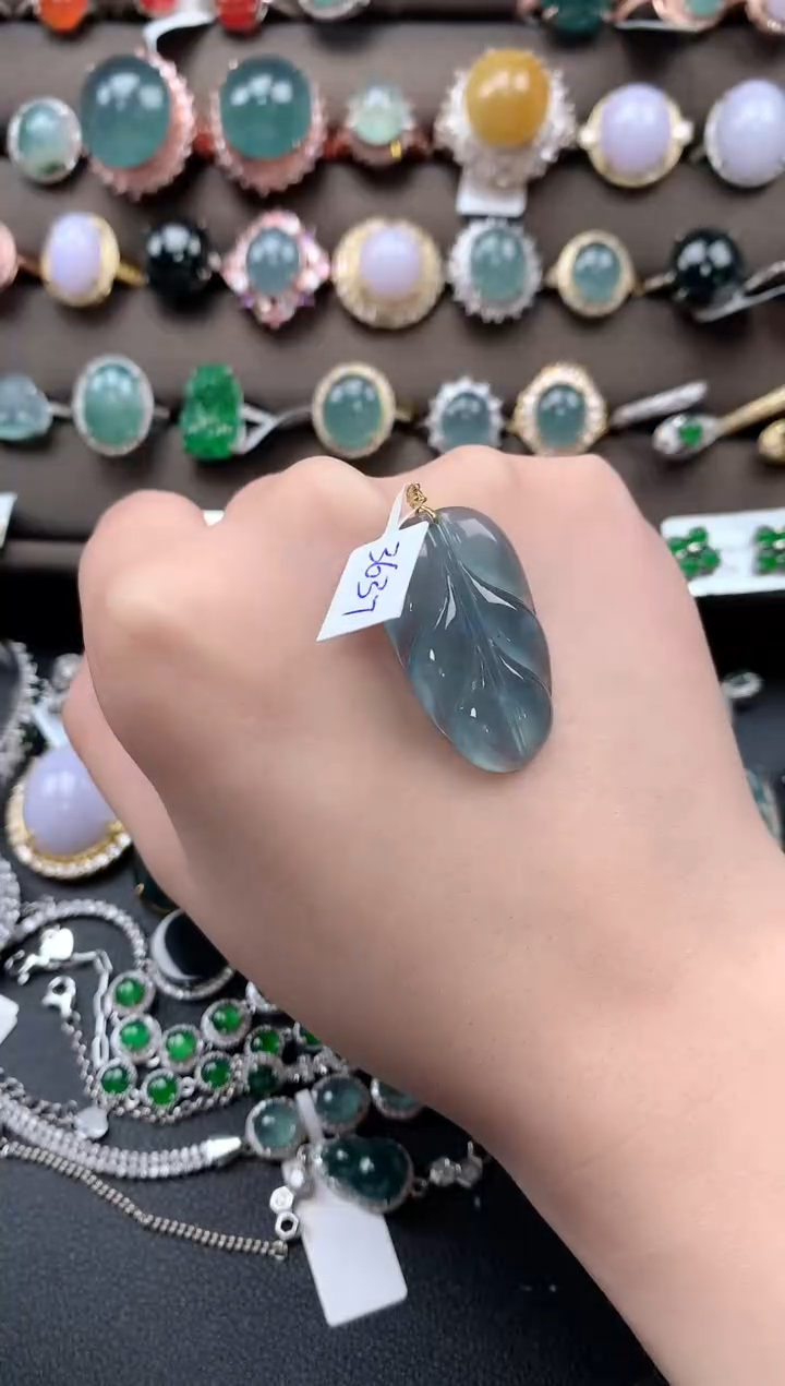 【闪购商品】翡翠戒指18K金镶嵌5214141