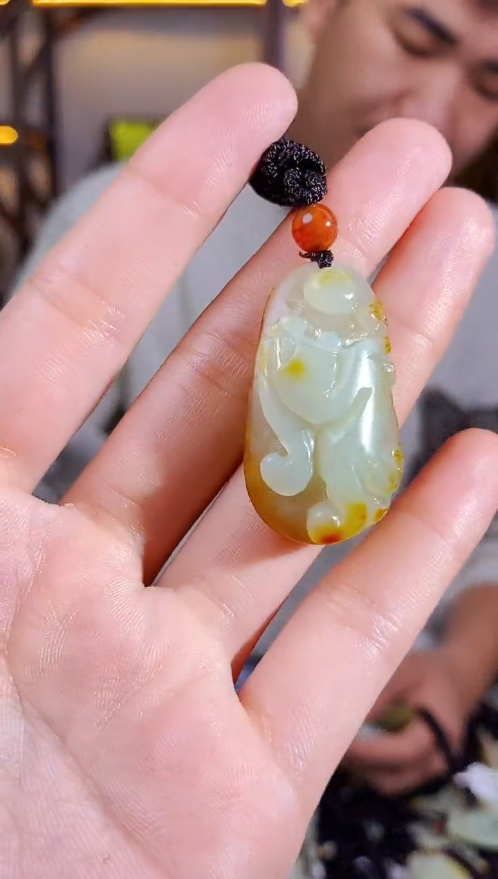 【闪购商品】和田玉颈饰未镶嵌1