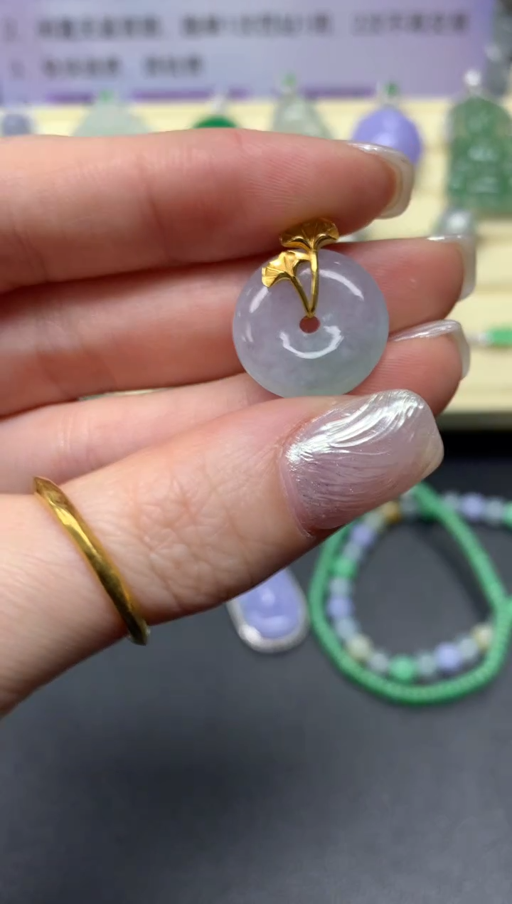 【闪购商品】翡翠吊坠(不含链)18K金镶嵌吊坠|550+55