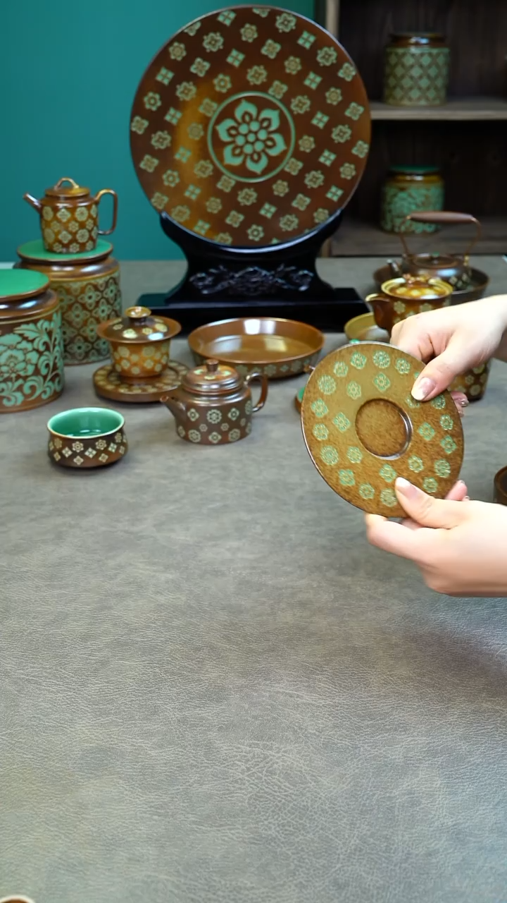【闪购商品】青瓷草木灰宝高足壶承