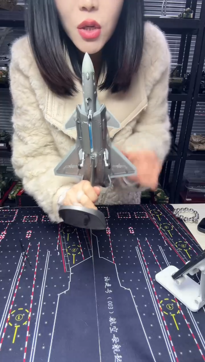 1/72合金飞机模型歼20