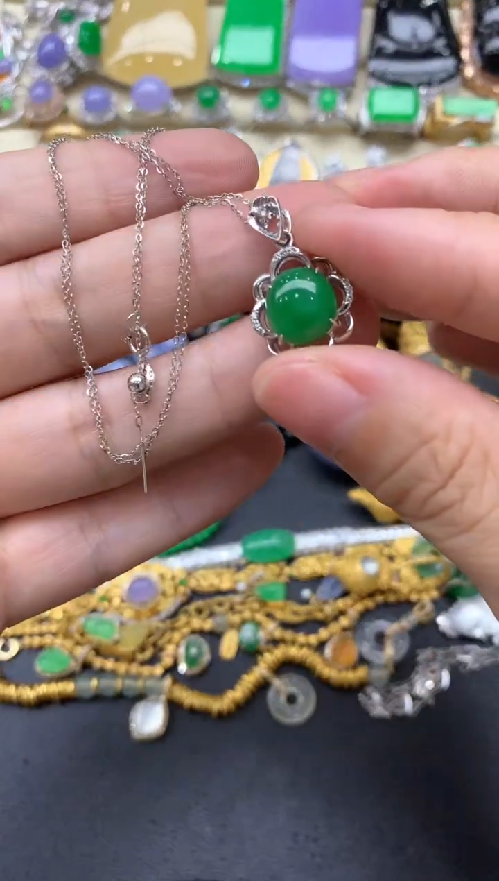 【闪购商品】翡翠颈饰18K金镶嵌488中国好珍宝