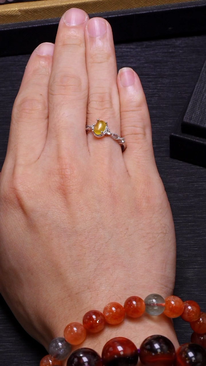 【闪购商品】水晶戒指未镶嵌Q047金葡萄戒指