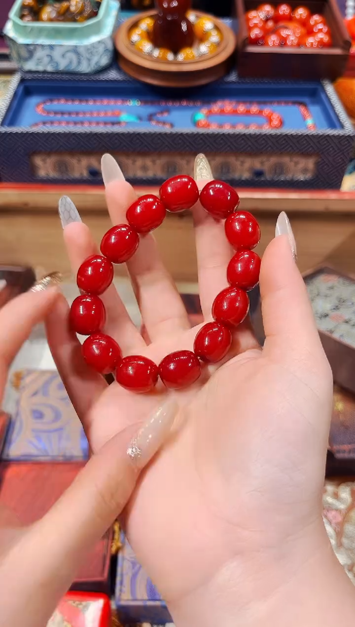 【闪购商品】蜜蜡颈饰未镶嵌年关将至，最后一场210