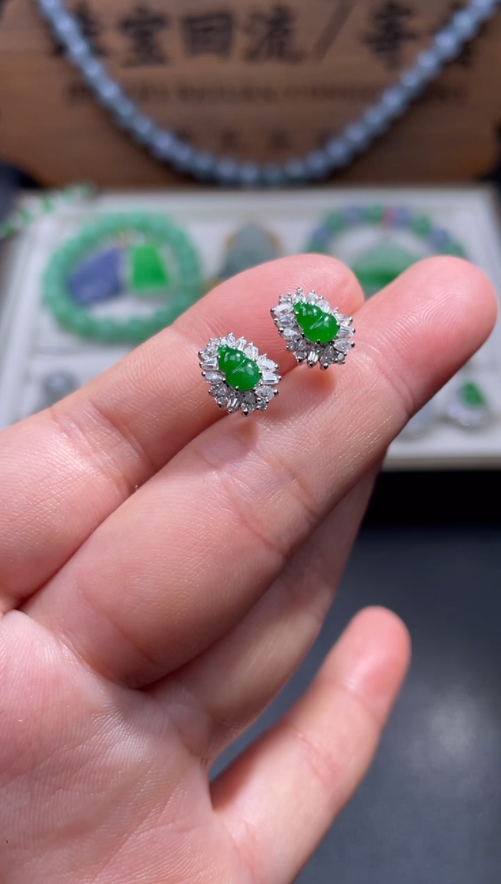 【闪购商品】翡翠耳饰18K金镶嵌46..........