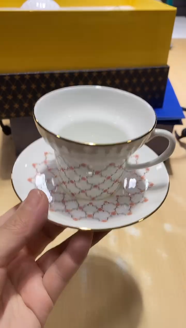 瓷片生活的本意就是开心@@1