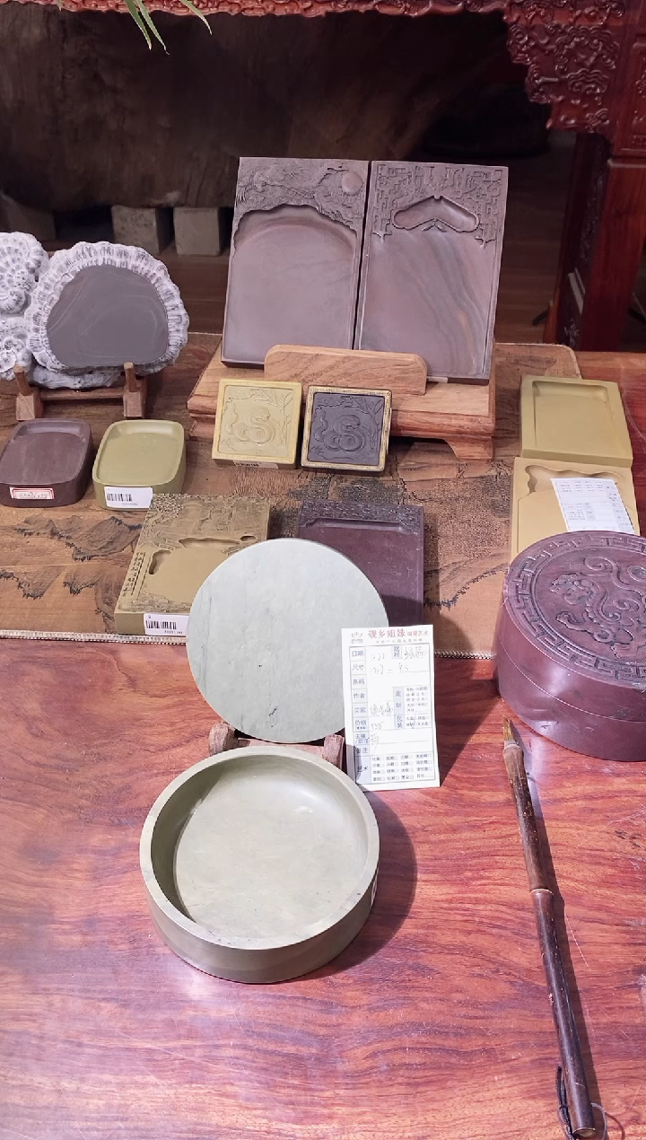 【闪购商品】砚乡姐妹端砚福利绿端单打5寸雕刻作品