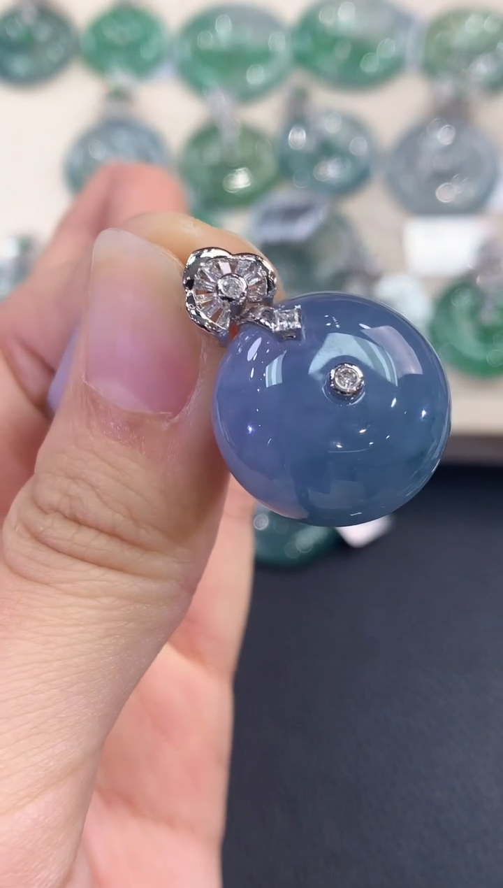 【闪购商品】翡翠吊坠(不含链)18K金镶嵌B102有色差多样性一件发货