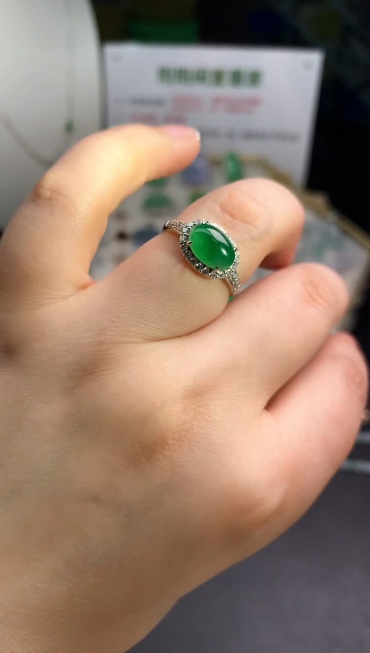 【闪购商品】翡翠吊坠(不含链)18K金镶嵌翡翠戒指|不退不换