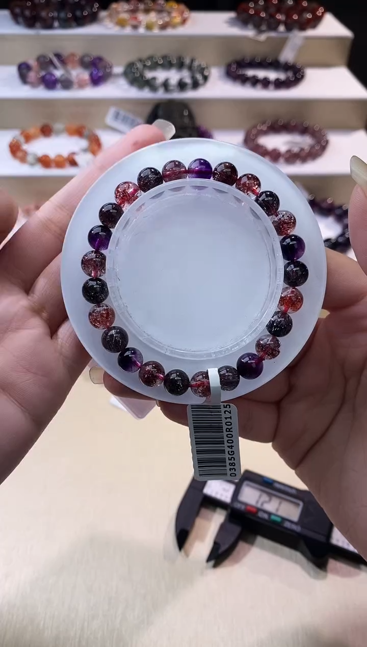 【闪购商品】水晶手链未镶嵌黑加仑超七7m+